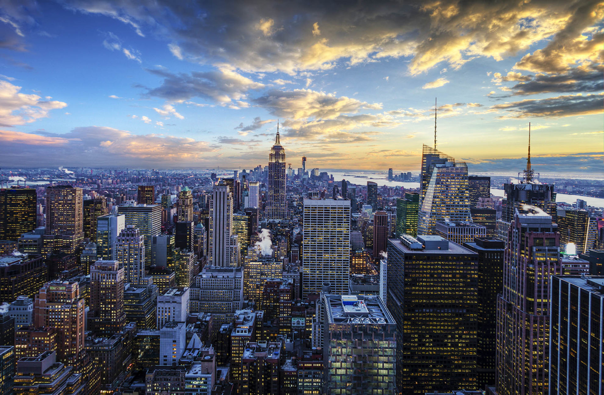 Thinking of starting a business in Canada? Knowing these twelve facts will help make the startup process easier.