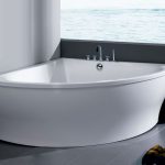 freestanding bathtub