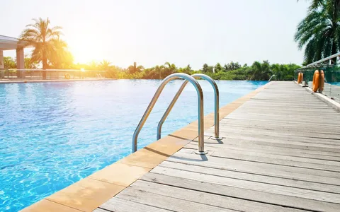 Dive Into Luxury: Exploring The Benefits Of A Heated Swimming Pool