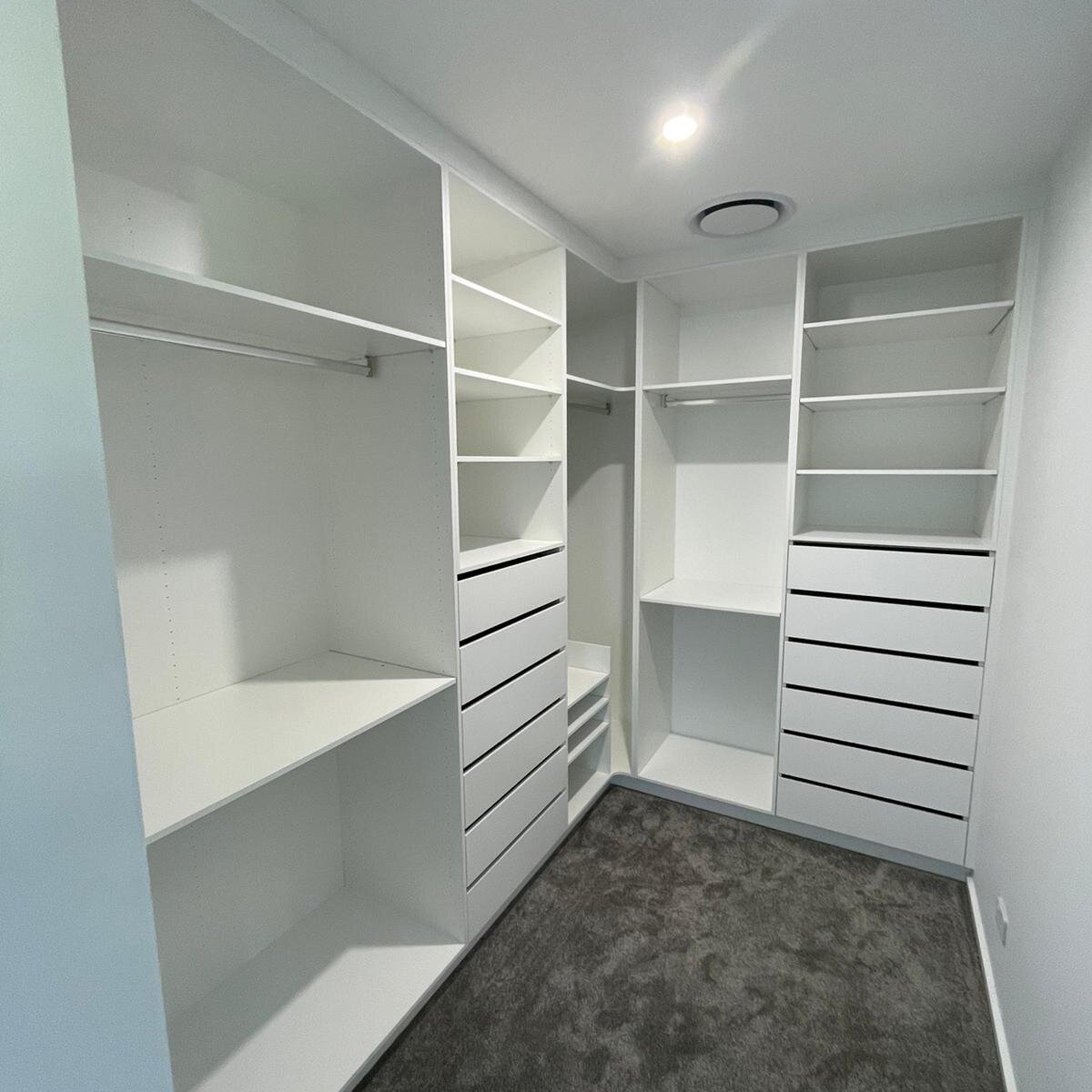 custom wardrobes northern beaches