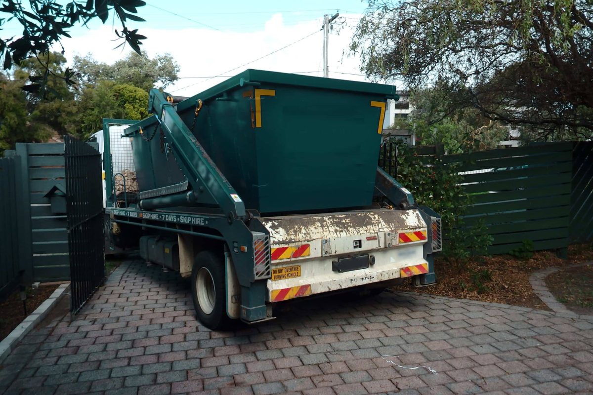 How Skip Bin Hire in Miranda Helps Manage Renovation and Construction Waste