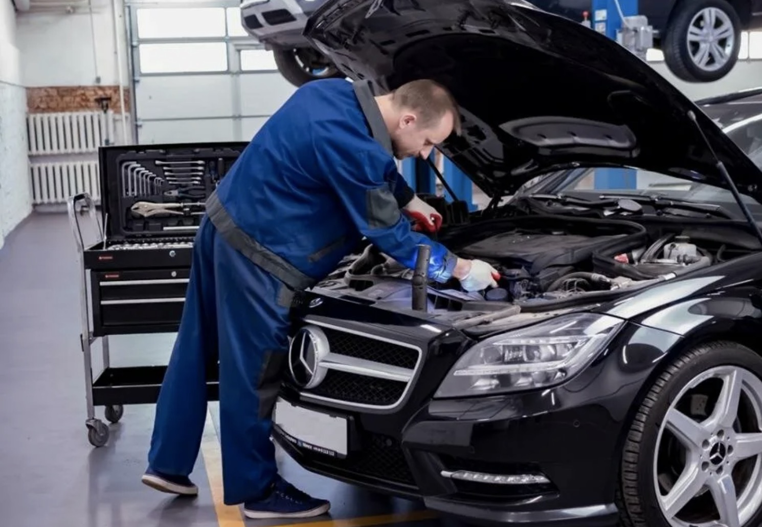 mercedes service five dock