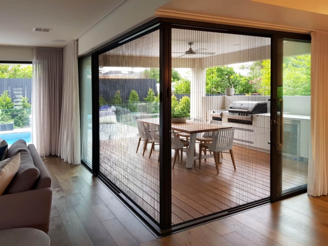 Retractable fly screen Sydney